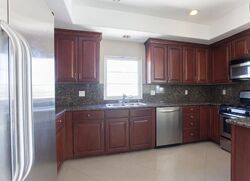 Pre-foreclosure in  CASHIO ST PH 4 Los Angeles, CA 90035