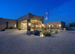 Pre-foreclosure in  E PEAK VIEW RD Cave Creek, AZ 85331