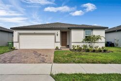 Pre-foreclosure in  MCKENNA DR Winter Haven, FL 33881
