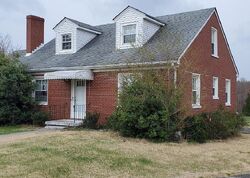 Pre-foreclosure in  WOODYS LAKE RD Madison Heights, VA 24572