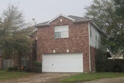  Hallmark Ln, Pearland TX