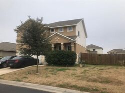 Pre-foreclosure in  MANGAN WAY Pflugerville, TX 78660