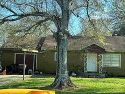 Pre-foreclosure in  DAVIS AVE Anahuac, TX 77514