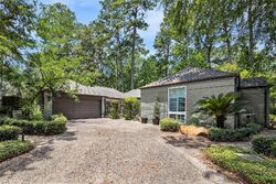 Pre-foreclosure in  BREEZY PINES CT Kingwood, TX 77339
