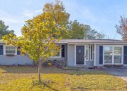 Pre-foreclosure in  ABSTON LN Dallas, TX 75218