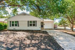 Pre-foreclosure in  NEWBERRY DR Richardson, TX 75080