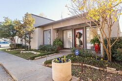 Pre-foreclosure in  COOPER SQUARE CIR Arlington, TX 76013