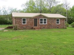  Meadowbrook Dr, Pulaski TN