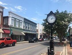 Ole Eastpointe Dr, York SC