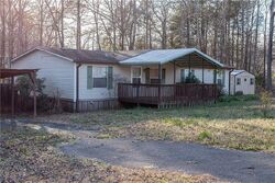 Pre-foreclosure in  RED FERN CT Piedmont, SC 29673