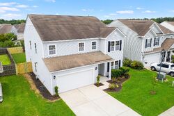 Pre-foreclosure in  SNEAD LN Summerville, SC 29483