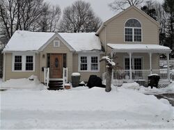 Pre-foreclosure in  PROGRESS AVE Dudley, MA 01571