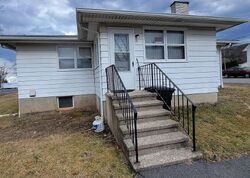  Suscon Rd, Pittston PA