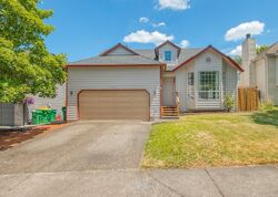 Pre-foreclosure in  SW 176TH AVE Beaverton, OR 97007