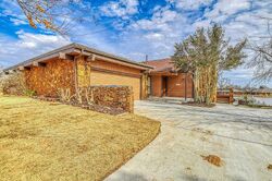 Pre-foreclosure in  SHADOWVIEW DR Oklahoma City, OK 73159