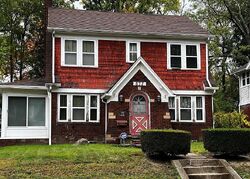 Pre-foreclosure in  SUNSET VIEW DR Akron, OH 44320