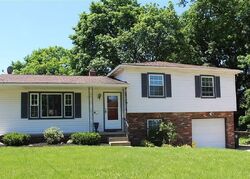 Pre-foreclosure in  HILBISH AVE Akron, OH 44312