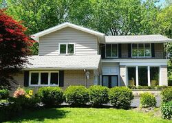 Pre-foreclosure in  SHELBURNE RD Beachwood, OH 44122