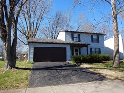Pre-foreclosure in  TEAPOT CT Reynoldsburg, OH 43068