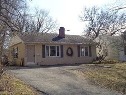 Pre-foreclosure in  N NELSON RD Columbus, OH 43219