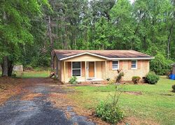 Pre-foreclosure in  VESTAL AVE Fayetteville, NC 28301