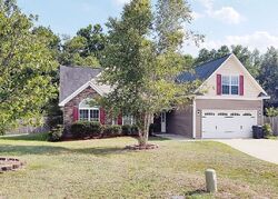 Pre-foreclosure in  SCREECH OWL DR Hope Mills, NC 28348