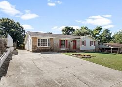  Durwood Dr, Fayetteville NC