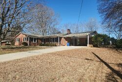 Pre-foreclosure in  HEDRICK DR Statesville, NC 28677