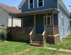 Pre-foreclosure in  E END AVE Buffalo, NY 14225
