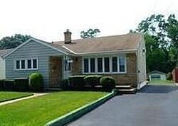 Pre-foreclosure in  LOCUST AVE Trenton, NJ 08610