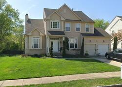 Pre-foreclosure in  SARATOGA SPRINGS DR Riverton, NJ 08077