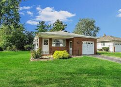 Pre-foreclosure in  HARRINGTON DR N Toms River, NJ 08757