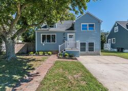 Pre-foreclosure in  RIDGE TER Neptune, NJ 07753