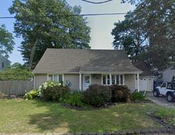 Pre-foreclosure in  MERMAID AVE Beachwood, NJ 08722