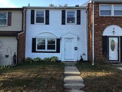 Pre-foreclosure in  RADFORD PL Willingboro, NJ 08046