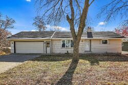  Faxon Rd S, Norwood Young America MN