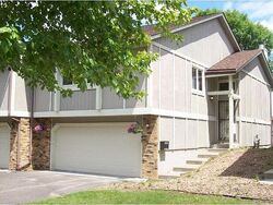 Pre-foreclosure in  18TH AVE N South Saint Paul, MN 55075