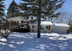 Pre-foreclosure in  SONORA DR Fenton, MI 48430