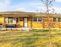 Pre-foreclosure in  ALGONQUIN PKWY Louisville, KY 40211