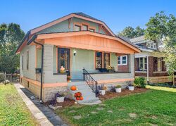 Pre-foreclosure in  E BARBEE AVE Louisville, KY 40217