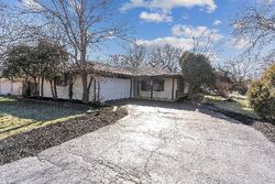 Pre-foreclosure in  RICHMOND CT Matteson, IL 60443