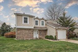 Pre-foreclosure in  STANYON LN Bloomingdale, IL 60108