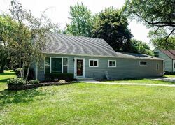 Pre-foreclosure in  WOODS AVE Carol Stream, IL 60188