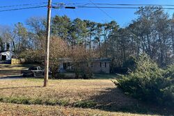  Wayne St Sw, Calhoun GA