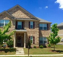 Pre-foreclosure in  VALENCIA LN Newnan, GA 30263