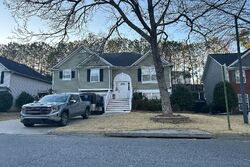 Pre-foreclosure in  HAMPTON ESTATES DR SW Marietta, GA 30008