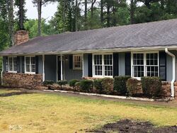 Christian Cir Se, Conyers GA