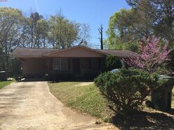 Pre-foreclosure in  DELORIS DR Fort Valley, GA 31030