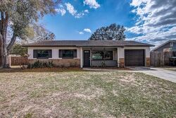 Pre-foreclosure in  HARWICK DR Orlando, FL 32818