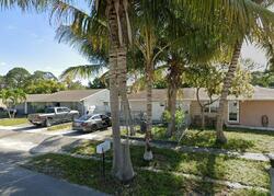 Pre-foreclosure in  CHARIOT CIR Lake Worth, FL 33463
